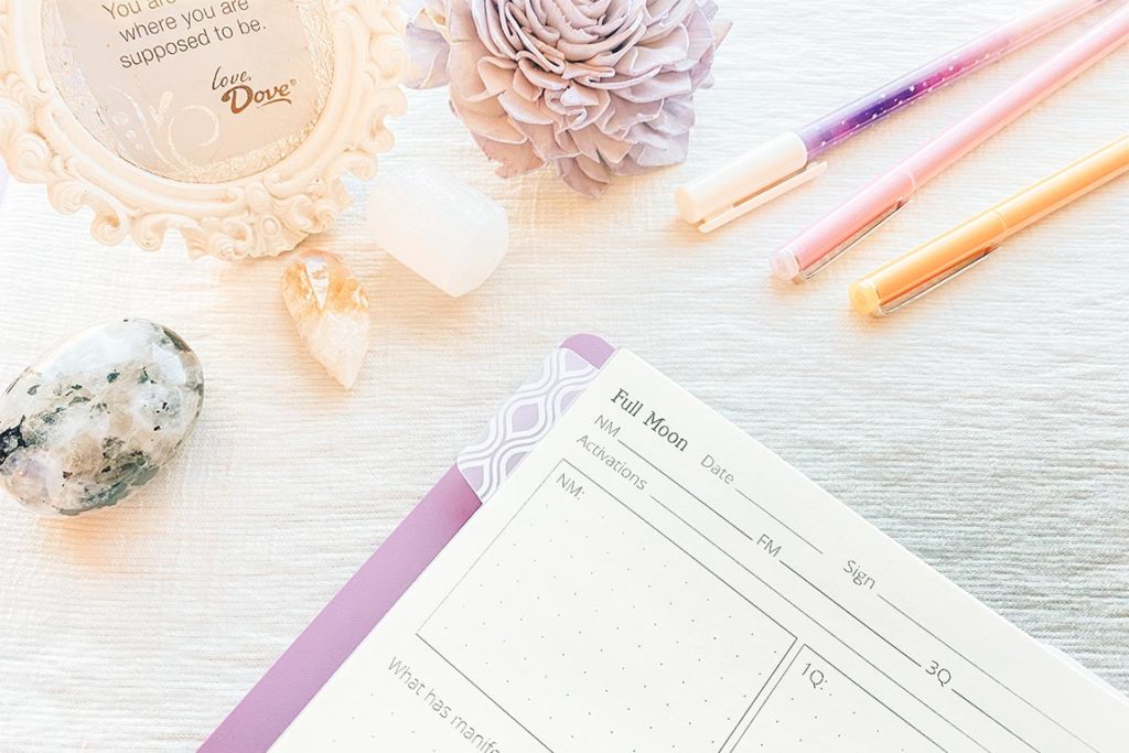 How to use full moon journaling pages for full moon rituals